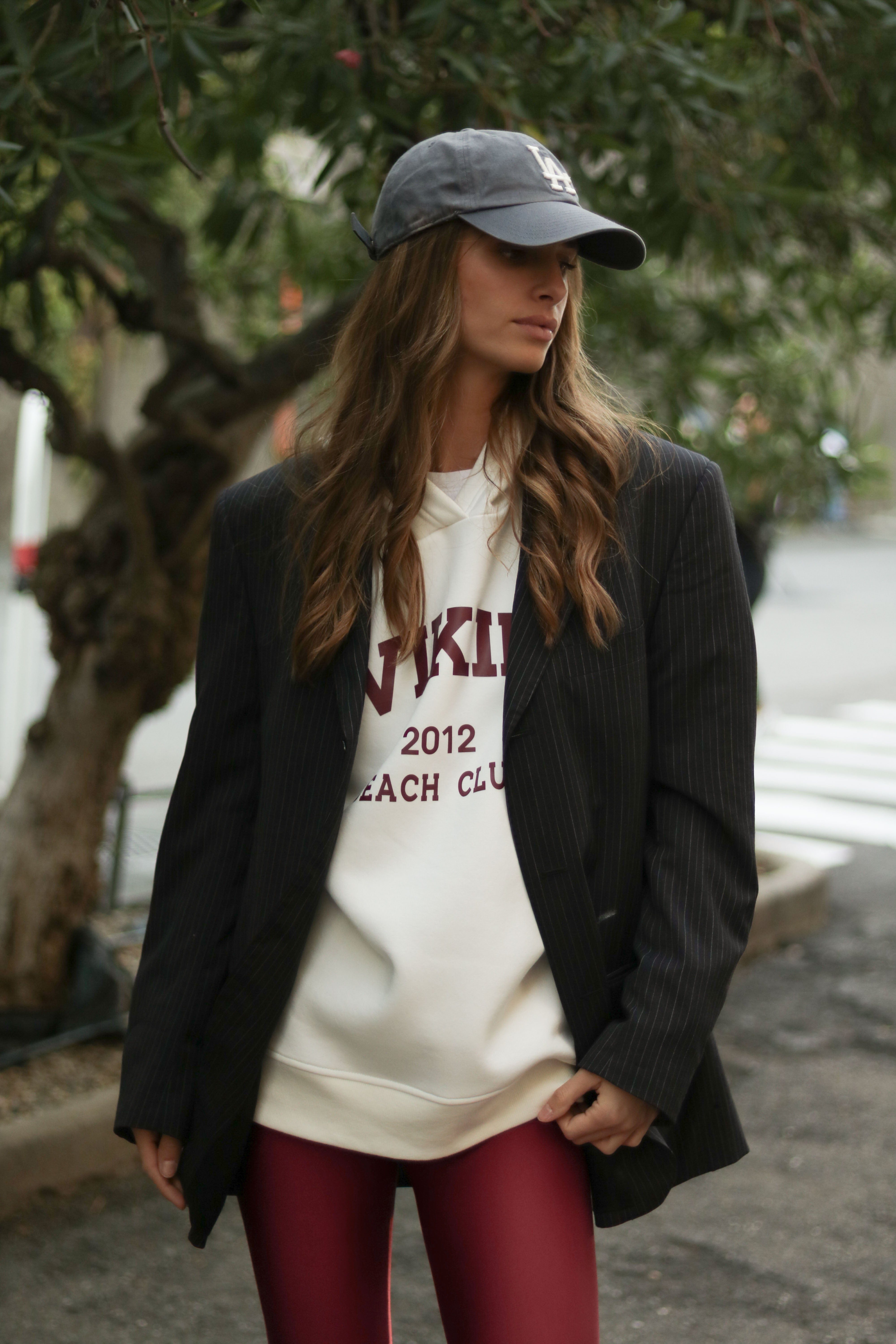 FELPA CON CAPPUCCIO WIKINI BEACH CLUB